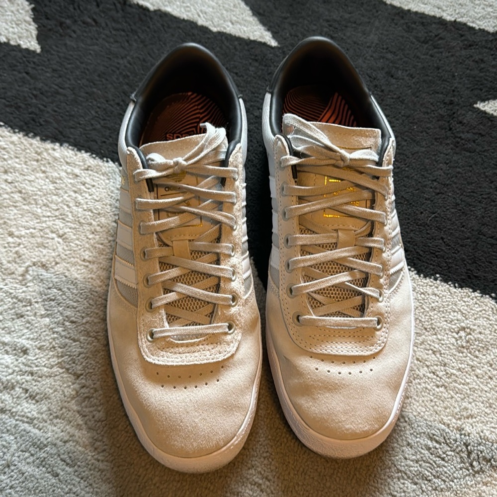 ADIDAS PUIG INDOOR - WHITE/GREY-SUEDE GW5615, 9.5